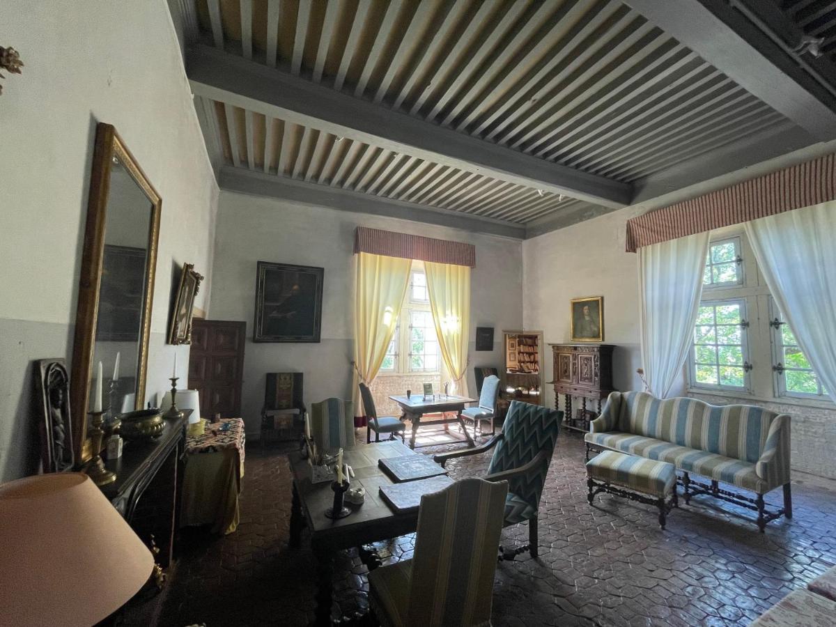 Chateau De Rousson Esterno foto